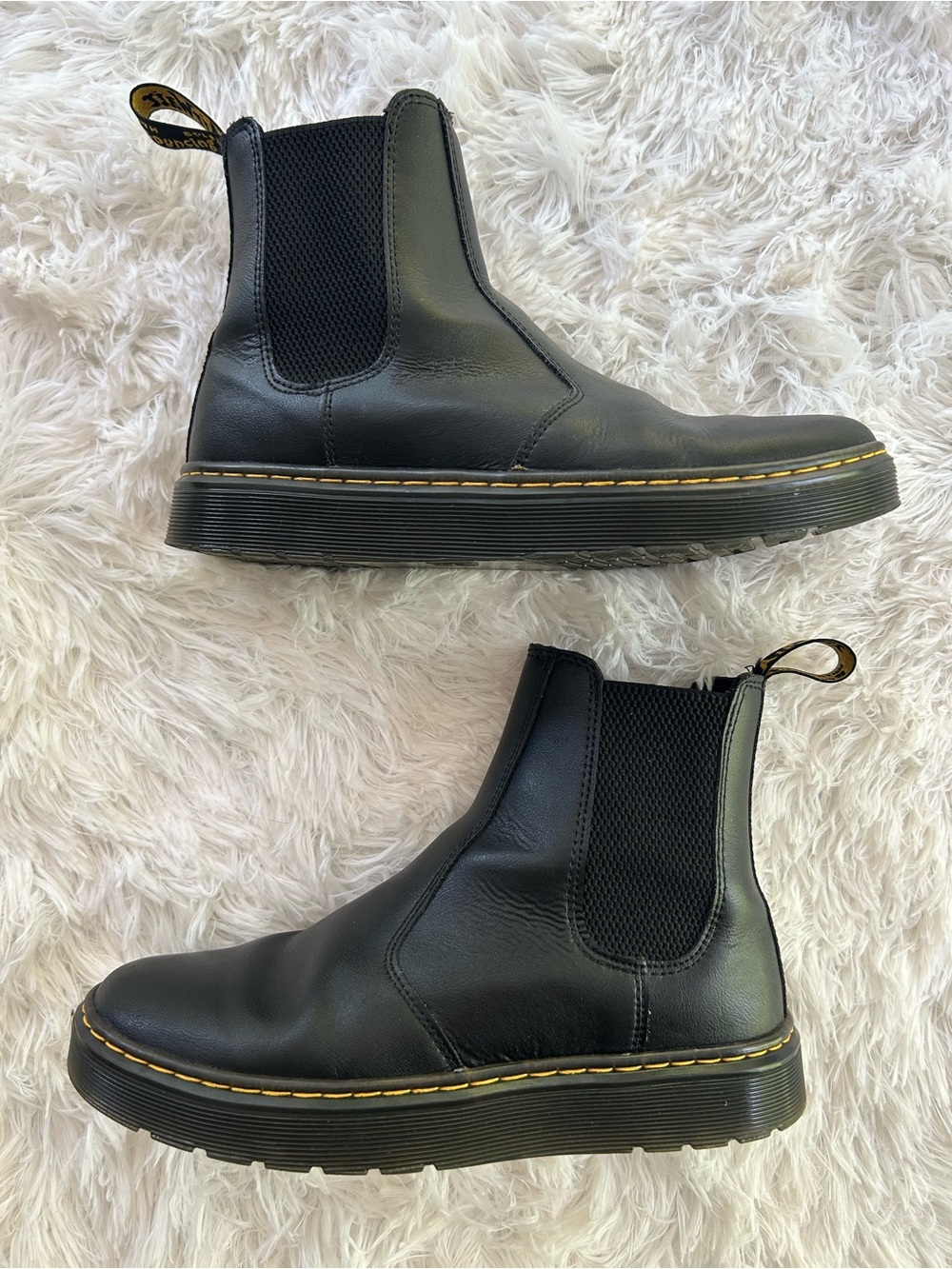Dr. Martens Dorian Black Leather Chelsea Boots Women’s 8